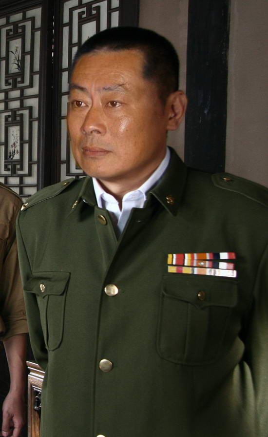 秋昌民
