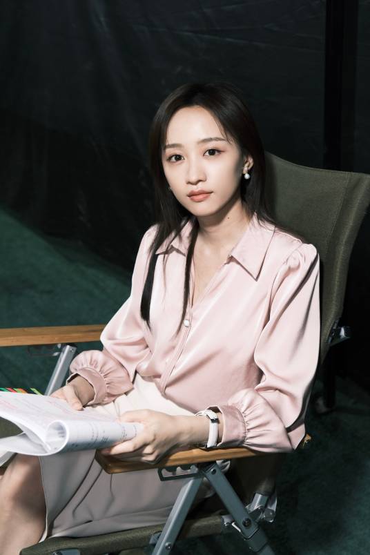 黄婷婷