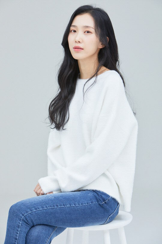 李秀敬