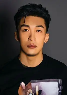 周小伟