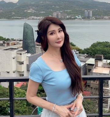 杨丽菁