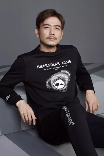 杨烁