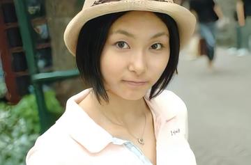三瓶由布子
