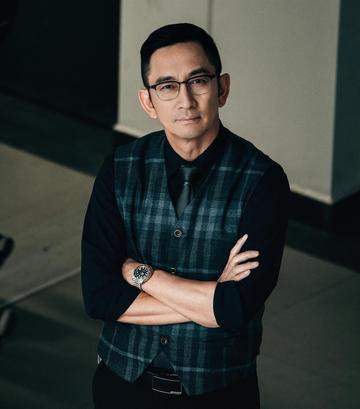 吴启华