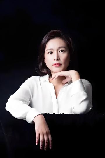 周轶君