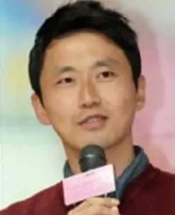朴信宇