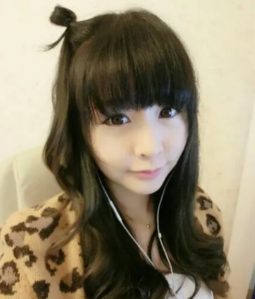 陈妍霏