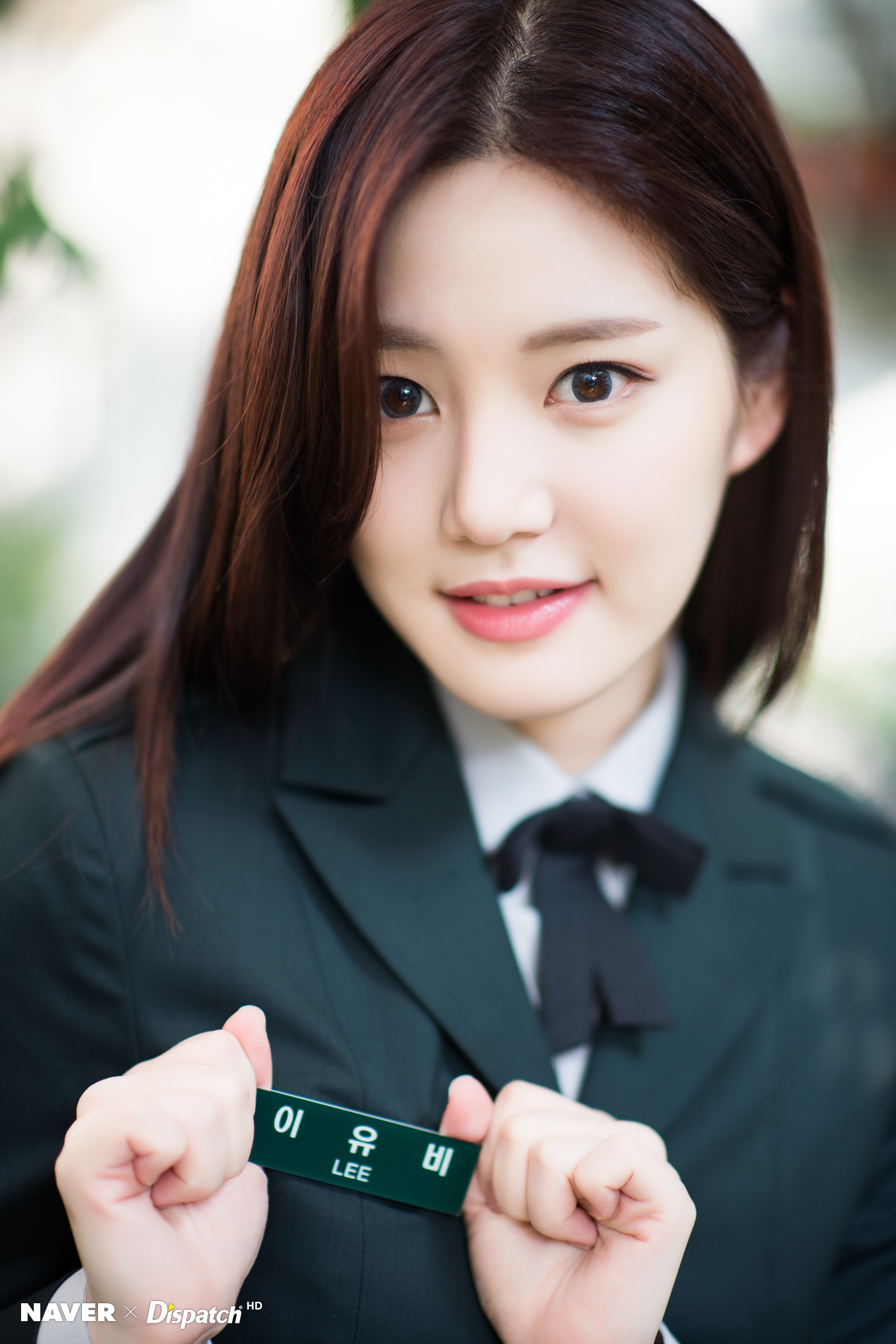 李侑菲