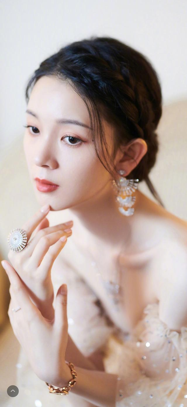 陈瑶