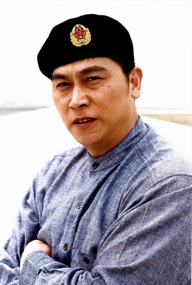 陈力